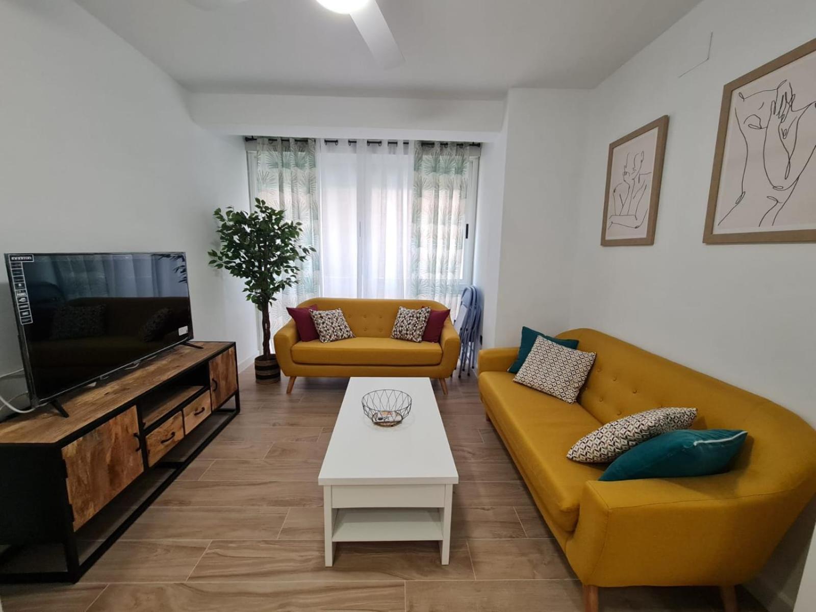 דירות גרנדה Tuguest Avenida Madrid מראה חיצוני תמונה